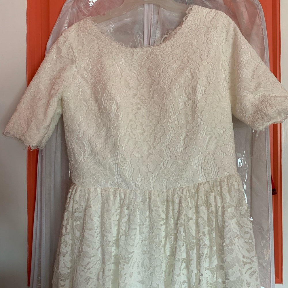 Wedding dress
